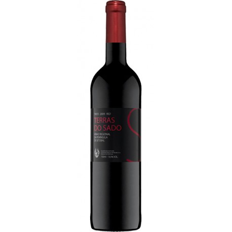 Red wine Terras do Sado Tinto